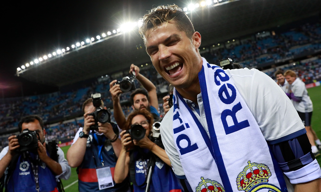 官方：美因茨主帅亨里克森下课；球队积6分排名德甲垫底