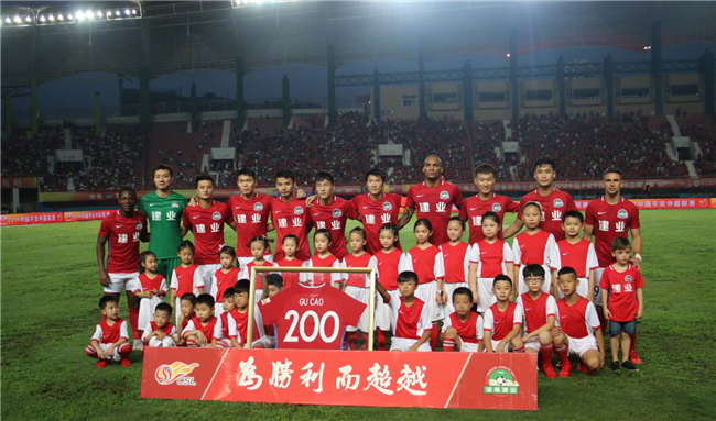 芒特：我和马兹拉维训练时经常较量，我们愿为阿莫林倾尽全力