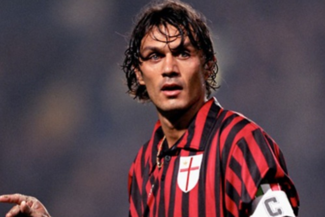 太阳报：穆德里克因宝马车违规贴膜被吊销驾照，罚款199镑